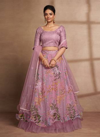 For A Designer Look,Grab These Lehenga Choli in Fine Colored.These Lehenga Are Net And Organza And Dupatta Are Fabricated On Net Pair With Italian Silk Blouse.Its Beautified With Digital Printed With Thread,Sequance Embroidery Work.