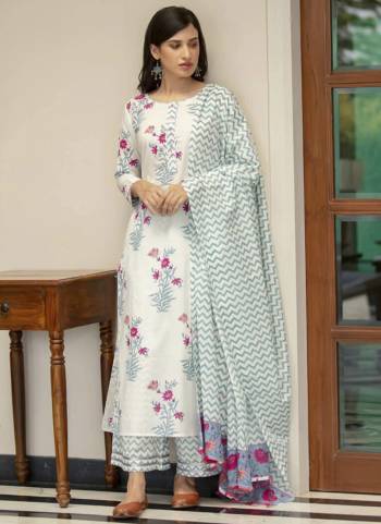 Attrective These Suit in Fine Colored Pair With Bottom And Dupatta.These Top And Dupatta Are Fabricated On Cotton Pair With Cotton Bottom.Its Beautified With Designer Floral Printed.