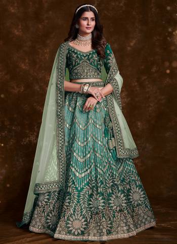 For A Designer Look,Grab These Lehenga Choli in Fine Colored.These Lehenga And Choli Are Fabricated On Art Silk Pair With Soft Net Dupatta.Its Beautified With Heavy Designer Embroidery,Zarkan Work.