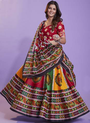 Attrective These Navratri Special Lehenga Choli in Fine Colored.These Lehenga Are Cotton And Blouse Are Cotton And Dupatta Are Fabricated On Cotton.Its Beautified With Designer  Hand Block Printed,Hand Work.