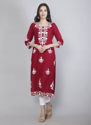 Attrective These Beautiful Looking Readymade Long Kurti.These Kurti is Fabricated On Rayon.Its Beautified With Designer Hand Chickenkari Embroidery Work.