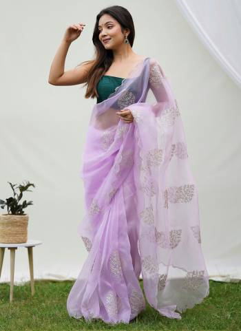 Attrective Looking These Party Wear Saree in Fine Colored.These Saree Are Organza And Blouse is Fabricated On Art Silk.Its Beautified With Designer Sequance Embroidery Work.