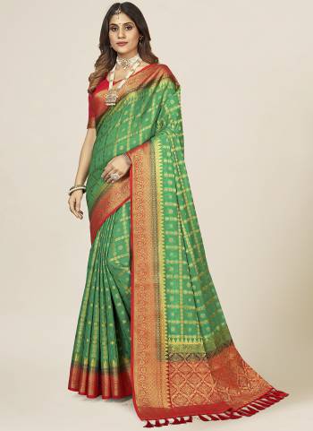 Grab These Festive Wear Saree in Fine Colored.These Saree Is Fabricated On Viscose Georgette Pair With Viscose Georgette Blouse.Its Beautified With Weaving Jari Designer.