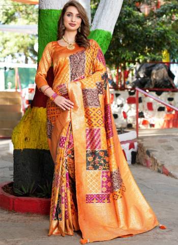 Grab These Festive Wear Saree in Fine Colored.These Saree Is Fabricated On Silk Pair With Silk Blouse.Its Beautified With Heavy Weaving Jari Designer.