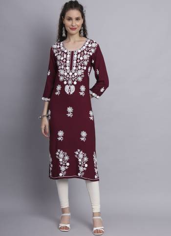 Attrective These Beautiful Looking Readymade Long Kurti.These Kurti is Fabricated On Rayon.Its Beautified With Designer Chickenkari Embroidery Work.