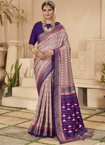 Garb These Party Wear Saree in Fine Colored.These Saree And Blouse is Fabricated On Cotton Silk Pair.Its Beautified With Weavon Designer With Chevron Printed.