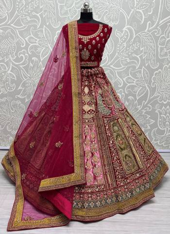 For A Fancy Designer Look,Grab These Lehenga Choli With Dupatta in Fine Colored.These Lehenga And Choli Are Velvet And Dupatta Are Fabricated On Soft Net Pair.Its Beautified With Designer Patch Work,Dori,Sequance,Jari Embroidery,Diamond Work.