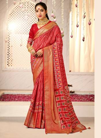 Attrective These Party Wear Saree in Fine Colored.These Saree And Blouse is Fabricated On Cotton Silk Pair.Its Beautified With Weavon Designer, Printed.