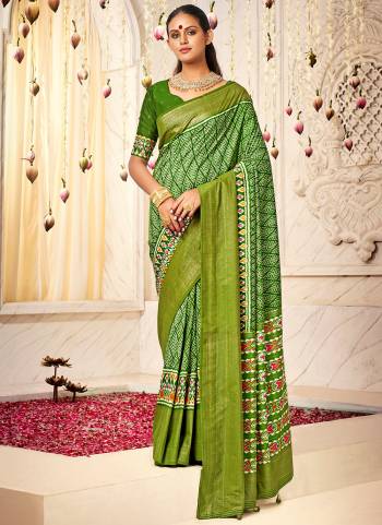 Attrective These Party Wear Saree in Fine Colored.These Saree And Blouse is Fabricated On Cotton Silk Pair.Its Beautified With Weavon Designer, Printed.