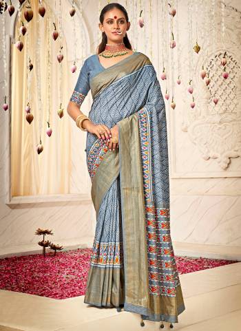 Attrective These Party Wear Saree in Fine Colored.These Saree And Blouse is Fabricated On Cotton Silk Pair.Its Beautified With Weavon Designer, Printed.