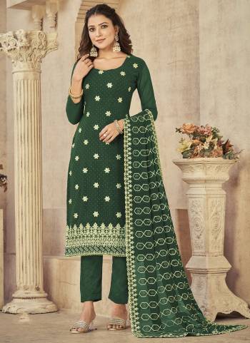 Grab These Suit in Fine Blooming Colored Pair With Bottom And Dupatta.These Top And Dupatta Are Fabricated On Faux Georgette Pair With Dull Santoon Bottom.Its Beautified With Heavy Designer Embroidery Work.