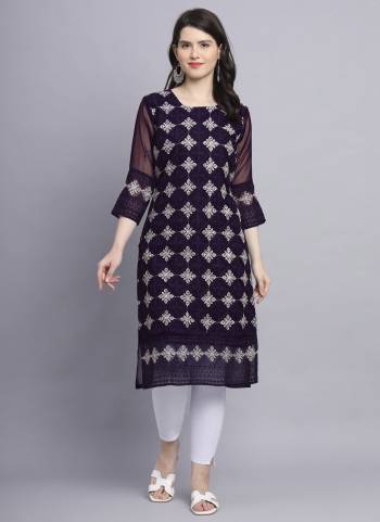 Garb These Beautiful Looking Readymade Long Kurti.These Kurti is Fabricated On Georgette With Crepe Inner.Its Beautified With Designer Chikankari Thread Embroidery Work.