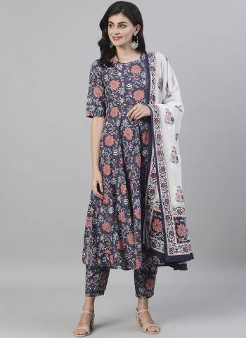 Attrective Looking These Beautiful Looking Readymade Suits.These Top And Bottom Are Cotton And Dupatta Cotton Fabricated.Its Beautified With Designer Printed.