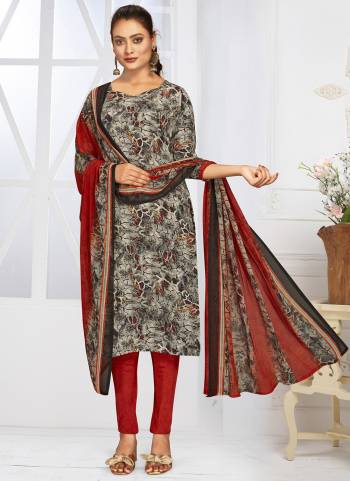 Attrective These Suit in Fine Colored Pair With Bottom And Dupatta.These Top Are Italian Crepe And Dupatta Are Fabricated On Georgette Pair With Italian Crepe Bottom.Its Beautified With Designer Digital Printed.