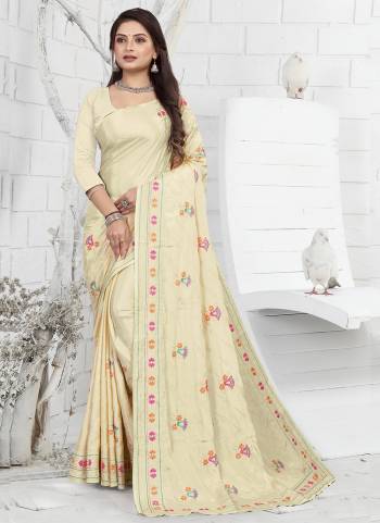 Grab These Party Wear Saree in Fine Light Colored.These Saree is Fabricated On Creape Pair With Creape Blouse.Its Beautified With Designer Thread Embroidery Work.