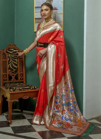 Garb These Festive Wear Saree in Fine Colored.These Saree And Blouse is Fabricated On Soft Paithani Silk.Its Beautified With Handloom Weavon Jari Designer.