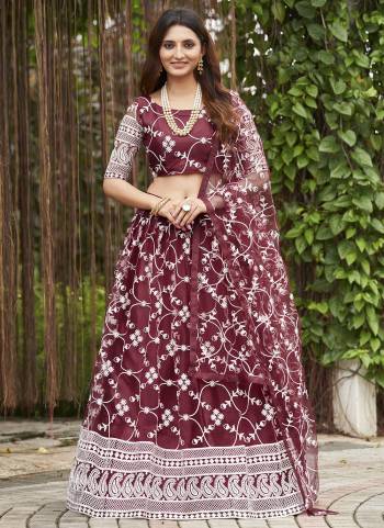 Grab These Lehenga Choli in Fine Colored.These Lehenga Are Net And Blouse Are Net And Dupatta Are Fabricated On Net Pair.Its Beautified With Designer Embroidery Work.