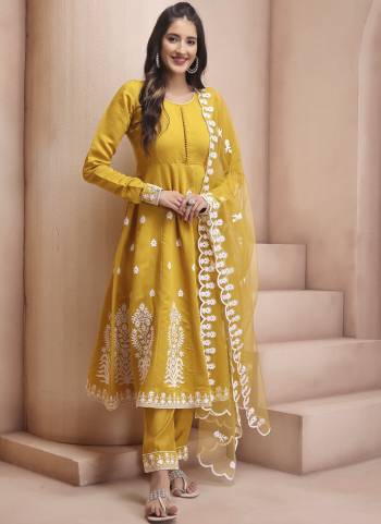 Attrective These Suit in Fine Colored Pair With Bottom And Dupatta.These Top Are Viscose Chanderi And Bottom Are Fabricated On Viscose Rayon Pair With Organza Dupatta.Its Beautified With Designer Embroidery Work.