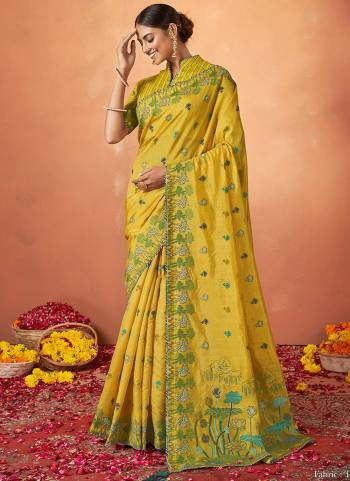 Look Attrective These Designer Party Wear Saree in Fine Light Colored.These Saree Are Tusser Silk And Blouse Tusser Silk is Fabricated.Its Beautified Wevon Jacquard Designer With Embroidery Work.