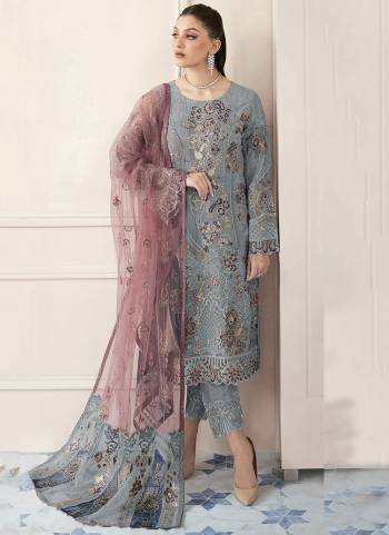 Attrective These Designer Suit in Fine Colored Pair With Bottom And Dupatta.These Top Are Faux Georgette And Dupatta Are Fabricated On Net Pair With Santoon Bottom.Its Beautified With Santoon Inner.Its Beautified With Heavy Designer Floral Thread Embroidery Work.