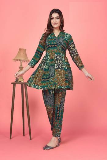 Grab These Beautiful Looking Readymade Co-Ord Top With Bottom Set.These Top And Bottom is Fabricated On Rayon.Its Beautified With Designer Printed With Pocket In Bottom.