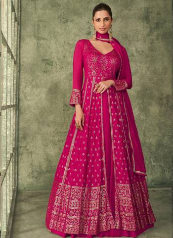 Attrective These Designer Suit in Fine Colored Pair With Bottom And Dupatta.These Top And Dupatta Are Fabricated On Georgette Pair With Georgette Bottom.Its Beautified With Dull Santoon Inner.Its Beautified With Heavy Designer Embroidery Work.