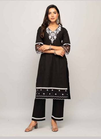 Attrective These Beautiful Looking Readymade Top With Bottom.These Top And Bottom Fabricated On Cotton.Its Beautified With Designer Embroidery Work.