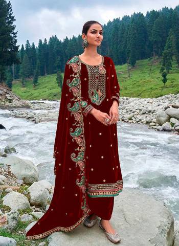 Attrective These Salwar Suit in Fine Colored Pair With Bottom And Dupatta.These Top And Dupatta Are Fabricated On Velvet Pair With Velvet Bottom.Its Beautified With Heavy Designer Floral Embroidery Work.