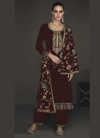 Attrective These Salwar Suit in Fine Colored Pair With Bottom And Dupatta.These Top And Dupatta Are Fabricated On Velvet Pair With Velvet Bottom.Its Beautified With Heavy Designer Floral Embroidery Work.