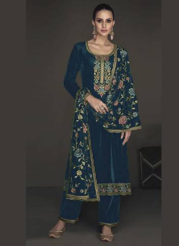 Attrective These Salwar Suit in Fine Colored Pair With Bottom And Dupatta.These Top And Dupatta Are Fabricated On Velvet Pair With Velvet Bottom.Its Beautified With Heavy Designer Floral Embroidery Work.