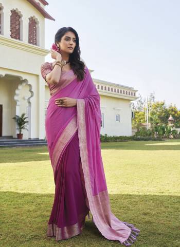 Attrective Look These Party Wear Saree in Fine Colored.These Saree And Blouse is Fabricated On Georgette.Its Beautified With Heavy Weaving Jari Designer.