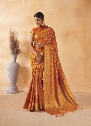 Grab These Festive Wear Saree in Fine Colored.These Saree And Blouse is Fabricated On Georgette.Its Beautified With Heavy Weaving Jari Designer.