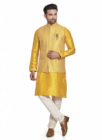 Grab These Festive Wear Mans Wear Kurta With Payjama And Koti in Fine Colored.These Kurta Payjama is Fabricated On Art Silk And Art Silk Koti.Its Beautified With Solid Designer.