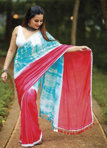 Garb These Party Wear Saree in Fine Colored.These Saree Are Linen And Blouse is Fabricated On Banglori Satin.Its Beautified With Designer Digital Printed.