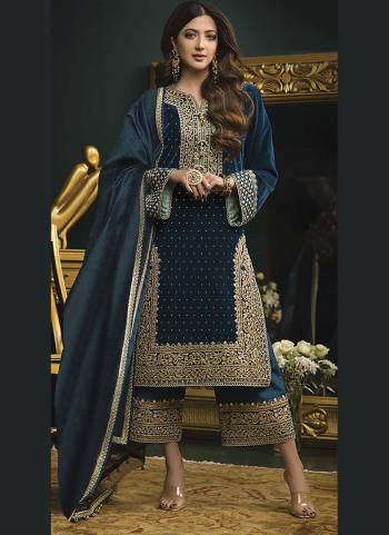 Attrective These Salwar Suit in Fine Colored Pair With Bottom And Dupatta.These Top And Bottom Are Fabricated On Velvet Pair With Chinon Dupatta.Its Beautified With Heavy Designer Sequance Embroidery Work.