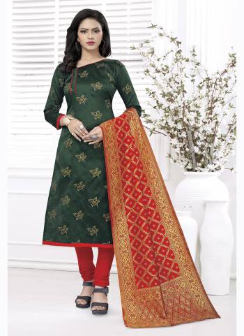 Grab These Suit in Fine Colored Pair With Bottom And Dupatta.These Top And Dupatta Are Fabricated On Banarasi Silk Pair With Tafetta Silk Bottom.Its Beautified With Wevon Jacquard Designer.