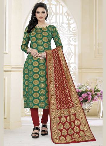 Grab These Suit in Fine Colored Pair With Bottom And Dupatta.These Top And Dupatta Are Fabricated On Banarasi Silk Pair With Tafetta Silk Bottom.Its Beautified With Wevon Jacquard Designer.