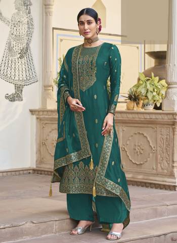 Looking These Suit in Fine Colored Pair With Bottom And Dupatta.These Top Are Viscose Silk And Dupatta Are Fabricated On Organza Pair With Silk Bottom.Its Beautified With Jacquard Wevon Designer With Gota Jari Hand Work.