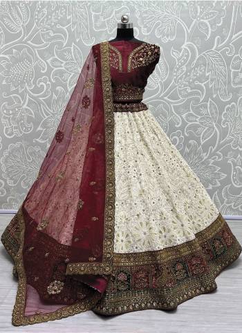 For A Fancy Designer Look,Grab These Lehenga Choli With Dupatta in Fine Colored.These Lehenga And Choli Are Georgette And Dupatta Are Fabricated On Soft Net Pair.Its Beautified With Designer Metalic Jari, Sequance,Dori Embroidery,Diamond Lace Work.