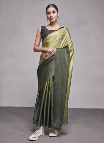 Garb These Fancy Saree in Fine Colored.These Saree Are Rangoli And Blouse is Fabricated On Art Silk Pair.Its Beautified With Padding Solid Disigner.