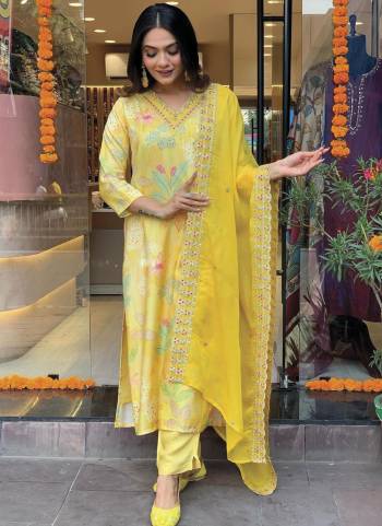 Attrective Looking These Beautiful Looking Readymade Suits.These Top Are Viscose Muslin And Bottom Are Viscose Rayon And Dupatta Organza Fabricated.Its Beautified With Designer Printed, Embroidery Work.