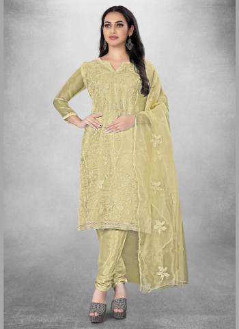 Attrective Looking This Suits In Lovely Color.Its Pretty Top Is Organza Based Paired Bottom Santoon And Organza Fabricated Dupatta Are Designer Embroidery Work. Which Gives An Attractive To The Dress.