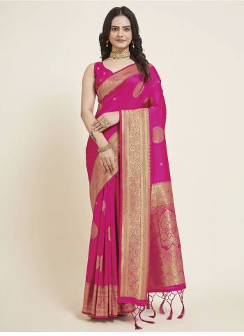 Attrective This Partywear Saree Paired With Blouse.This Saree And Blouse Are Silk Based Fabric With Weaving Jacquard Jari Designer. Buy This Pretty Saree Now.