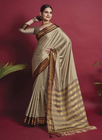 Attrective This Partywear Saree Paired With Blouse.This Saree And Blouse Are Lichi Soft Silk Based Fabric With Weaving Jari Designer. Buy This Pretty Saree Now.