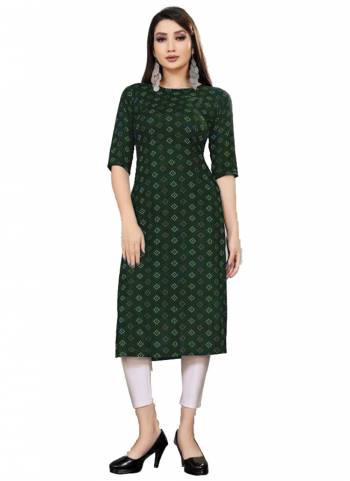 Garb These Beautiful Designer Readymade Kurti.These Kurti is Fabricated On Cotton Blend.Its Beautified With Designer Printed.