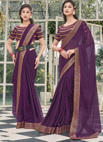 Looking These Fancy Party Wear Saree in Fine Colored.These Saree Are Zomato Shimmer And Blouse is Fabricated On Art Silk Pair.Its Beautified With Heavy Mirror,Jari Embroidery Work.