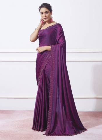 Garb These Party Wear Saree in Fine Colored.These Saree Are Barfi And Blouse is Fabricated On Fancy Art Silk Pair.Its Beautified With Heavy Swarovski Work.