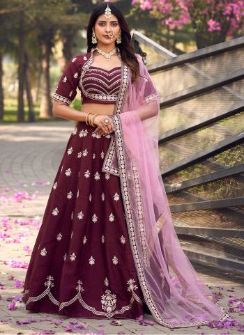 A Designer Look,Grab These Readymade Lehenga Choli in Fine Colored.These Lehenga And Blouse Are Art Silk And Dupatta Are Fabricated On Net.Its Beautified With Designer Embroidery Work.