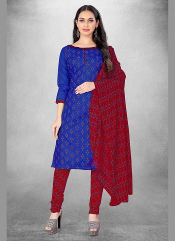 Attrective This Suits In Fine Color.Its Pretty Top Is Cotton Slub Based Paired Bottom Cotton And Nazmin Fabricated Dupatta Are Designer Printed. Which Gives An Attractive To The Dress.