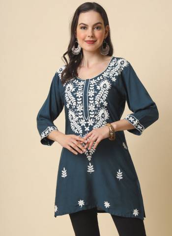 Attrective These Beautiful Looking Readymade Kurti.These Kurti is Fabricated On Rayon.Its Beautified With Designer Lucknowi Chickenkari Embroidery Work.